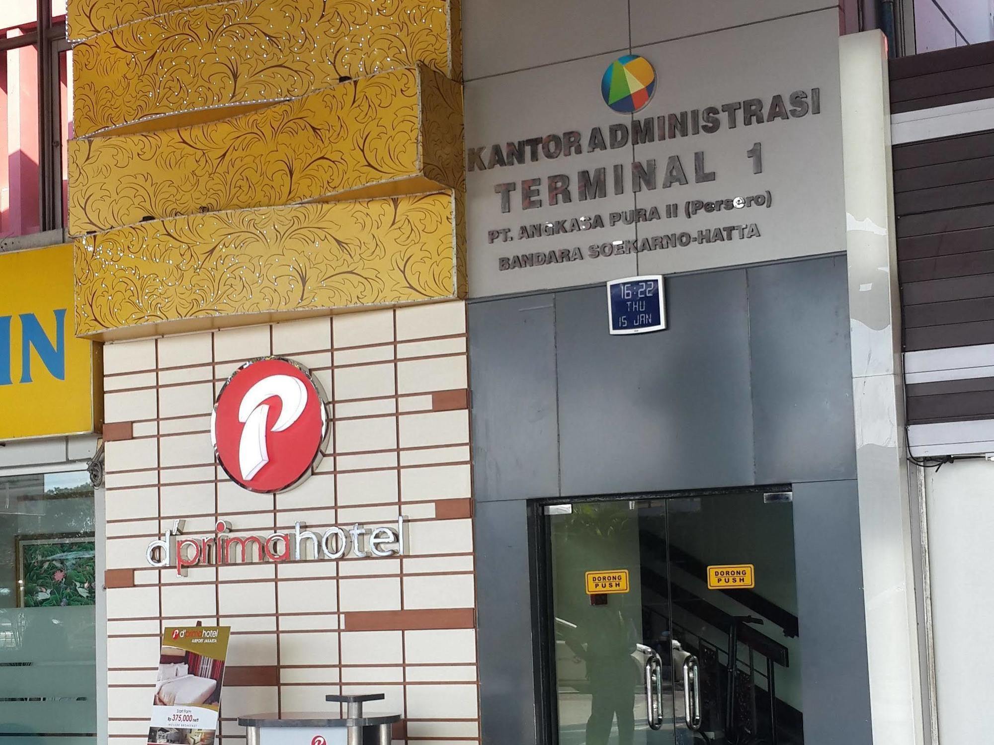 D'Primahotel Airport Jakarta Terminal 1A Tangerang Extérieur photo