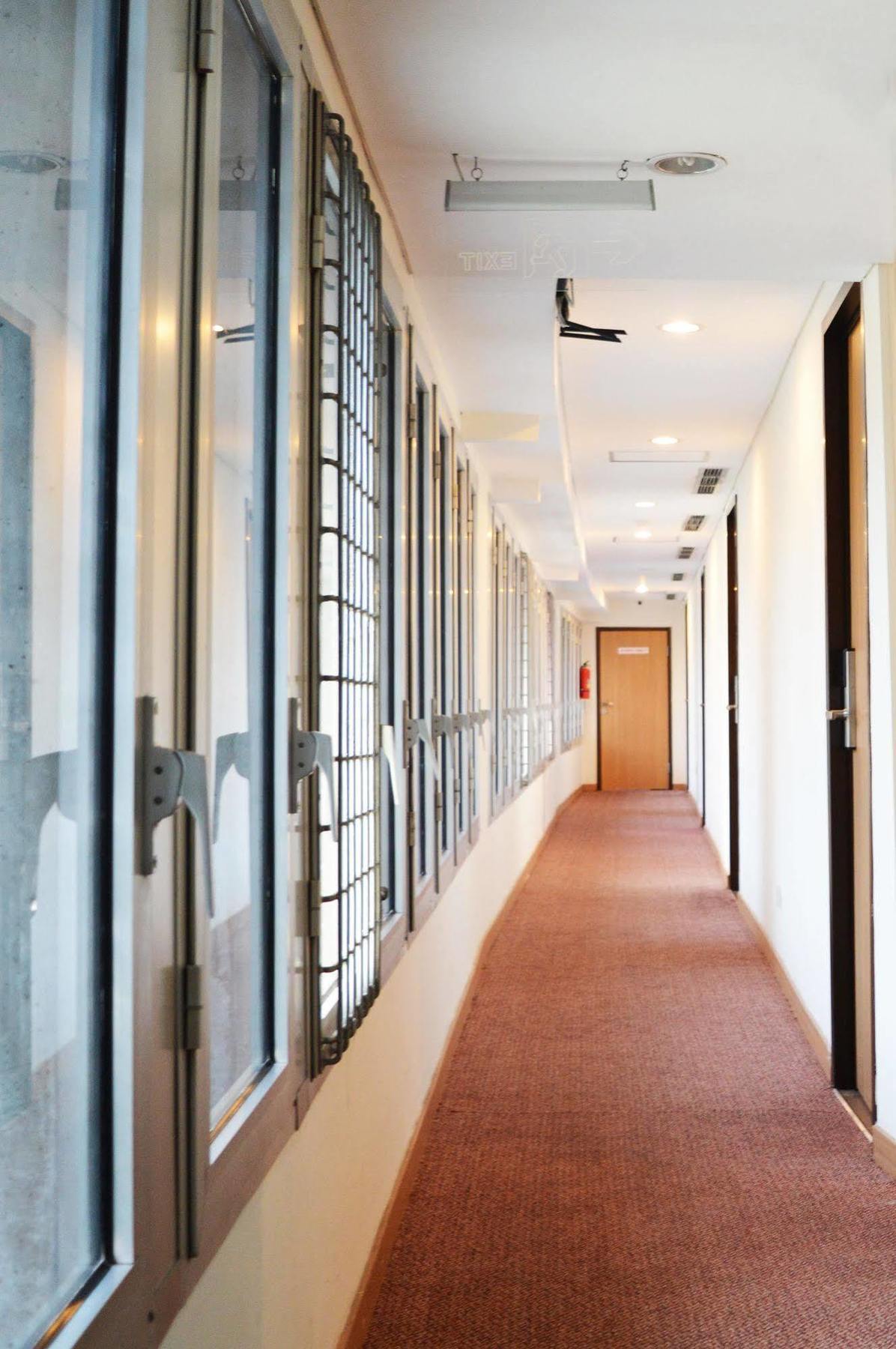 D'Primahotel Airport Jakarta Terminal 1A Tangerang Extérieur photo