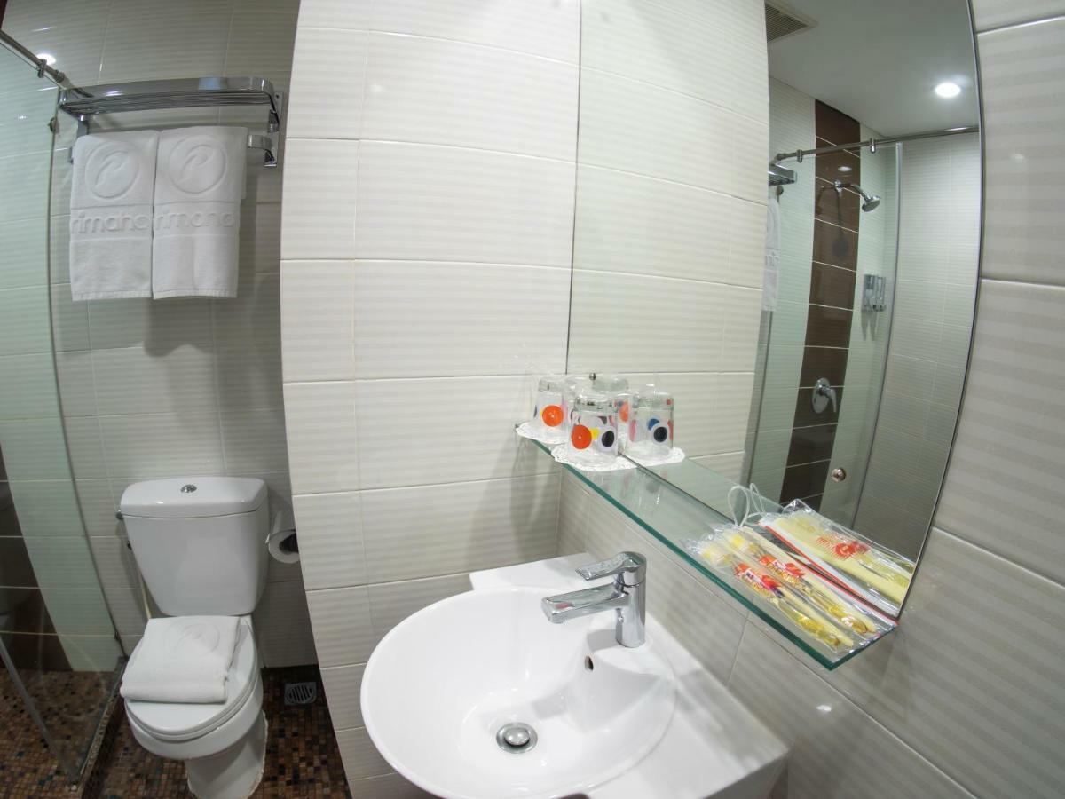 D'Primahotel Airport Jakarta Terminal 1A Tangerang Extérieur photo