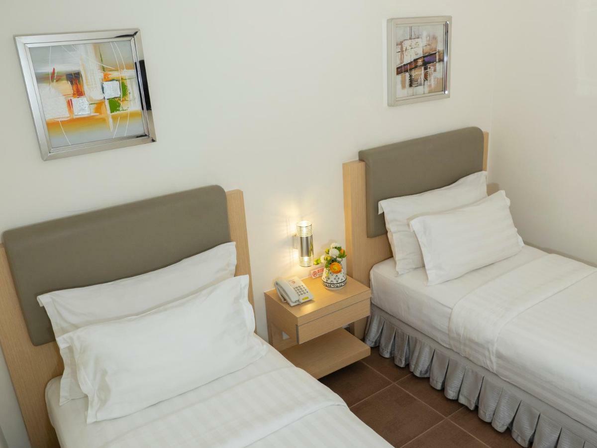D'Primahotel Airport Jakarta Terminal 1A Tangerang Extérieur photo